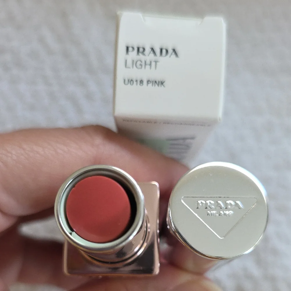 NEW~ Prada Light U018 Pink Lip Balm